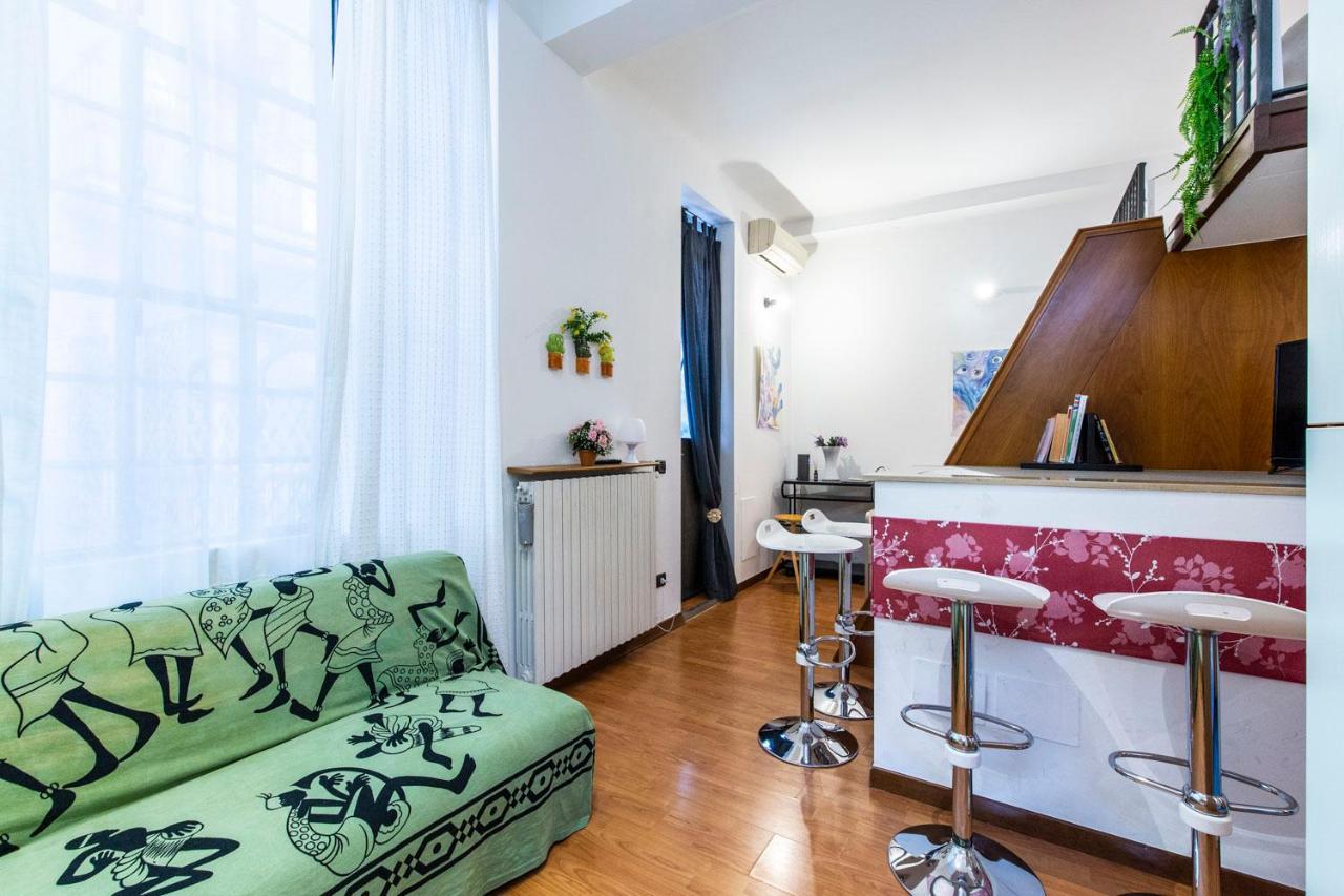 Extensive Terrace Navigli Toy Artistic Apartment Milano Esterno foto